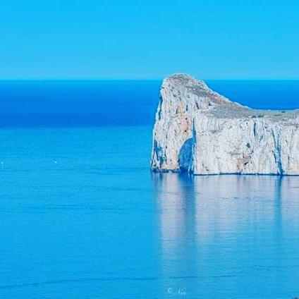 Casa Vacanze"Il Bouganville" Carbonia Kültér fotó
