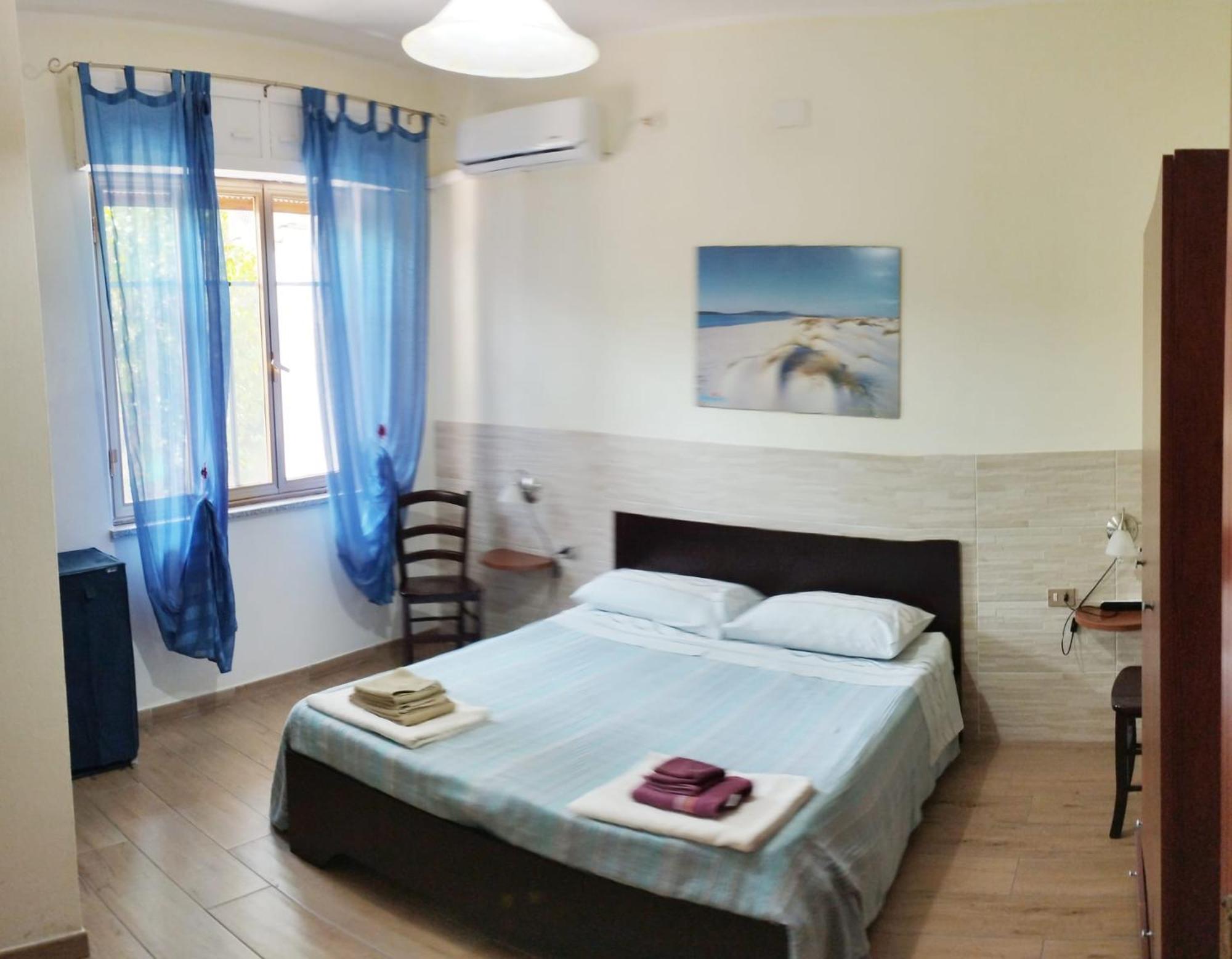Casa Vacanze"Il Bouganville" Carbonia Kültér fotó