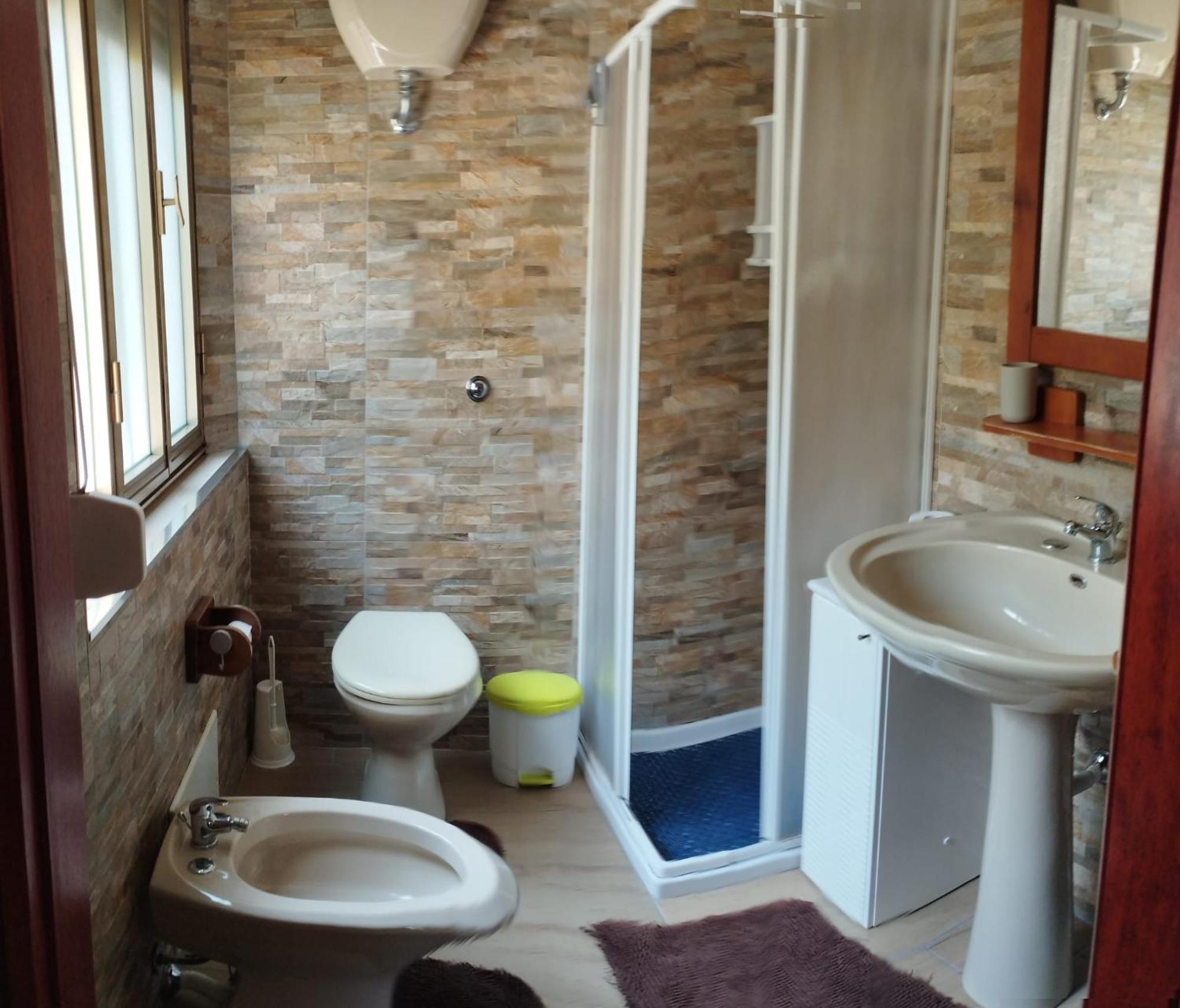 Casa Vacanze"Il Bouganville" Carbonia Kültér fotó